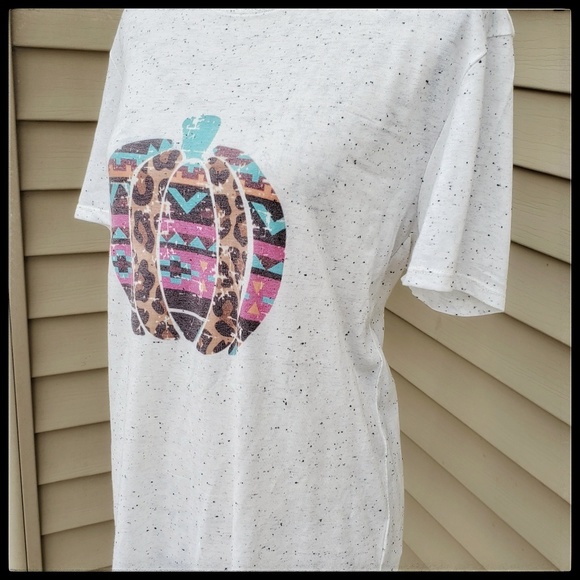 Pumpkin Tees! Fall Design, NWT - Picture 5 of 8
